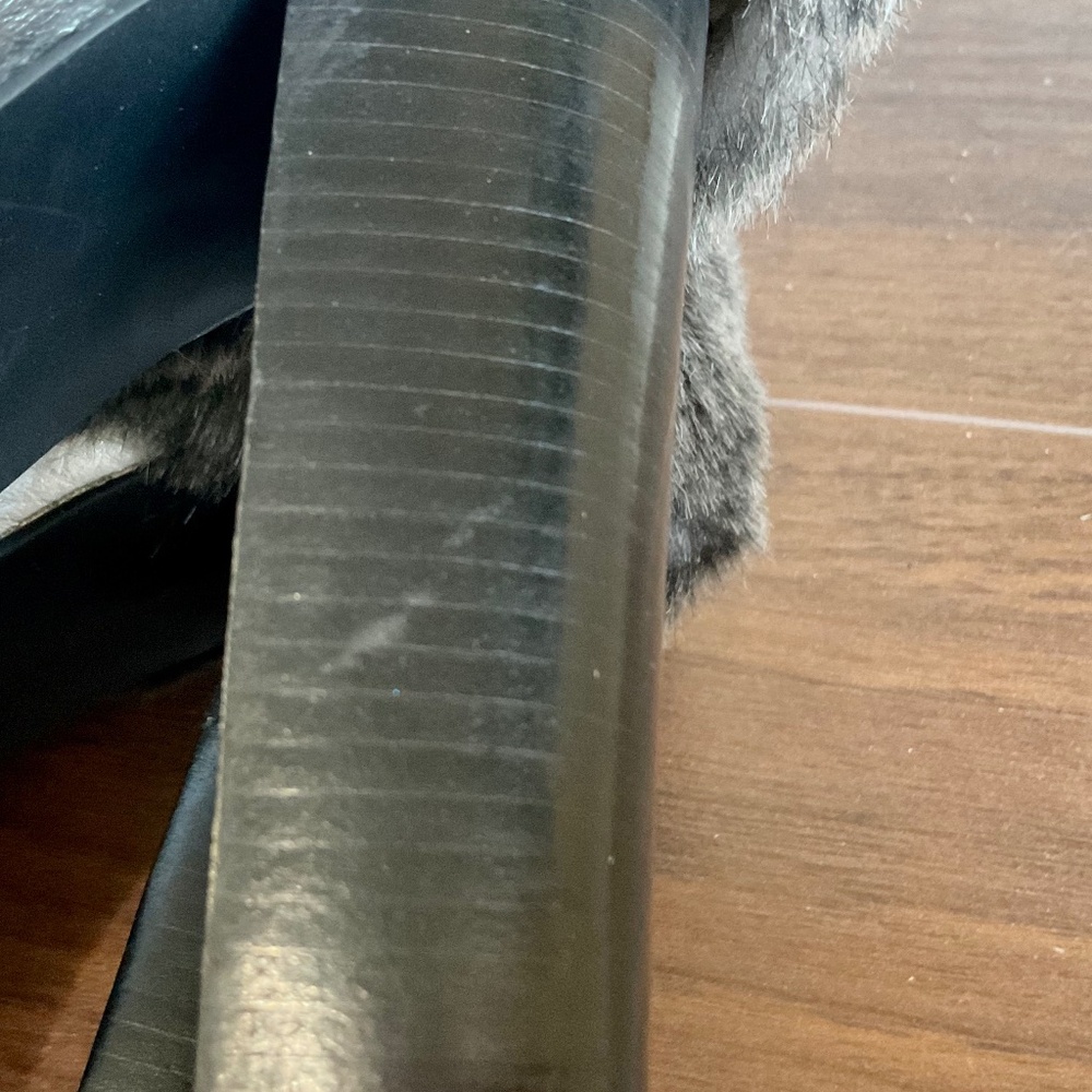 MICHAEL KORS CARLIE METALLIC GUN METAL SLIP ON FAUX FUR LEATHER HIGH HEELS SZ 8 - Picture 16 of 16